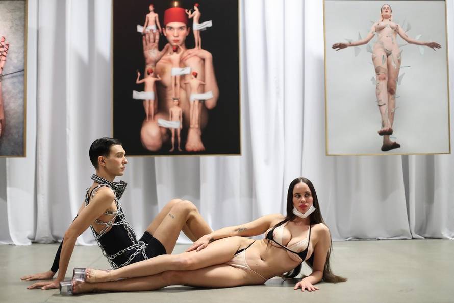 Zagreb: Performansom u MSU otvoren Međunarodni fotografski festival "Organ vida"