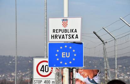 Broj ilegalnih prelazaka granica Europske unije u osjetnom padu