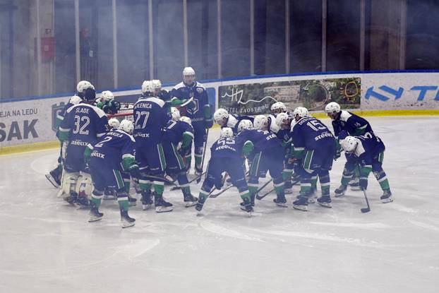 Sisak: Susret hokejaša Siska i Jesenica u Alpskoj hokejaškoj ligi