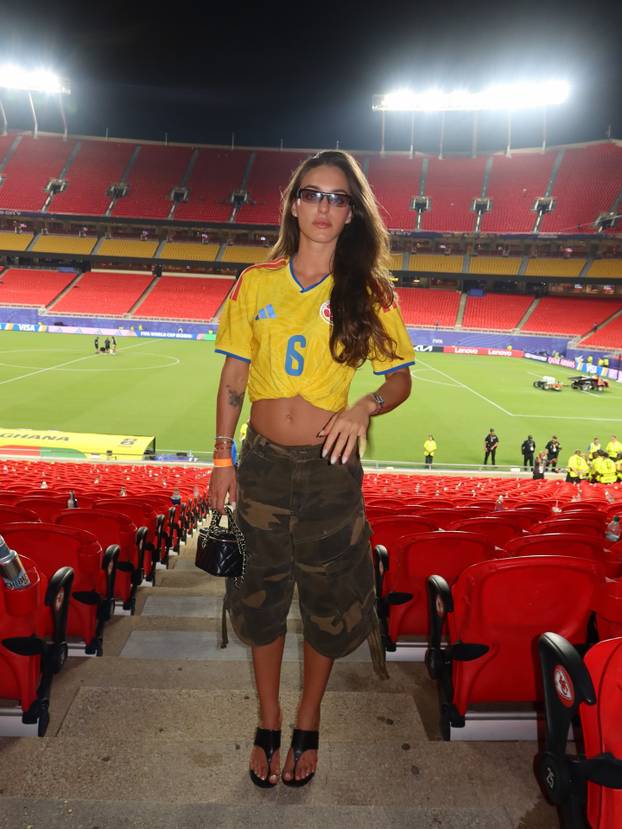 FOTO Zgodna Brazilka osvojila je veliku zvijezdu Kolumbije! Zbog Madu se jako raznježio...