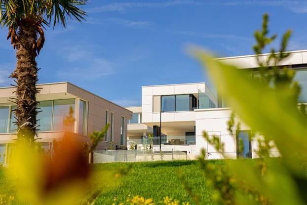 FOTO I Hrvatska ima rajske resorte: Ovaj na Ugljanu bolji je čak i od onih na Maldivima