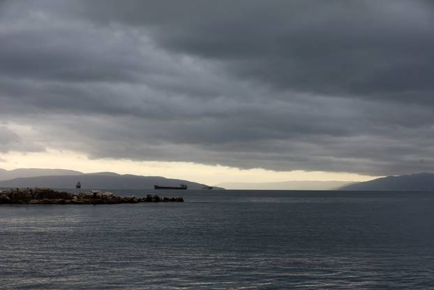 Rijeka: Tamno nebo nad Kvarnerom