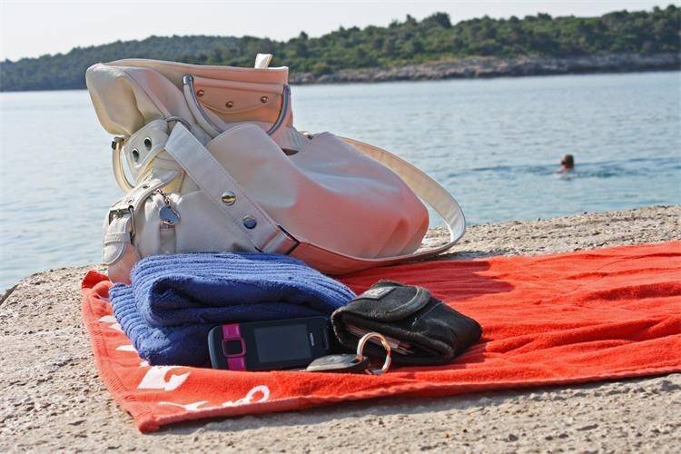 Pokrali ljude na više plaža duž Istre, policija upozorava: 'Ne nosite puno novca i skupi nakit'