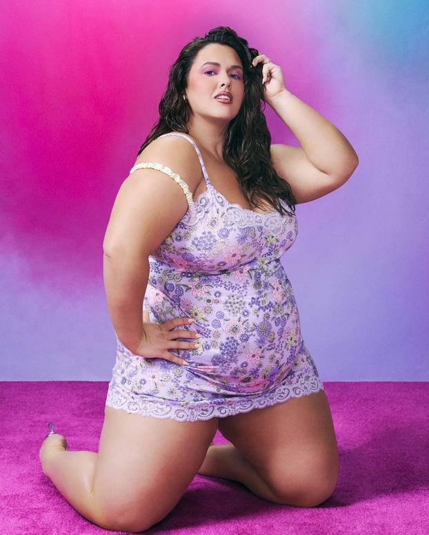 FOTO Ovaj model prkosi idealima i ruši stereotipe: 'Ne skrivam svoje tijelo, volim ga!'