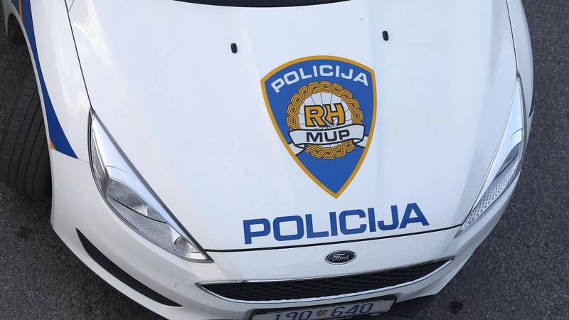 Detalji kaosa u Dubravi: Potukli se zbog parkinga, mladić pucao iz pištolja pa se dao u bijeg! 18 pxl 200618 21036223