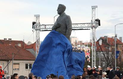 Ministar Goran Marić napisao je sastavak o Tuđmanovu kipu