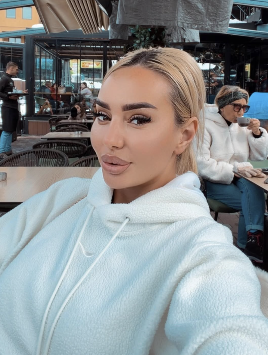 Zastupnica u RS objavila diplomu: 'Nisam frizerka šefa stranke. Napadaju jer sam žena'