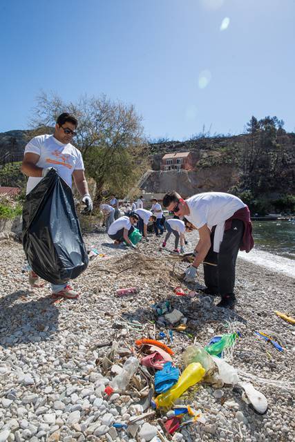 Održana Akcija čišćenja plaža i opožarenih dijelova na Pelješcu