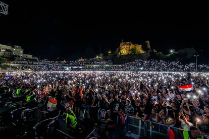 FOTO Spektakl u Imotskom: Evo kako je izgledao koncert Bulića, Thompsona i Zečića na stadionu