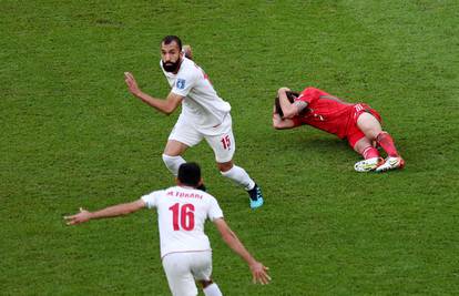 Kakva drama! Iran zabio prvi gol izvan šesnaesterca, pao je i prvi crveni karton na prvenstvu