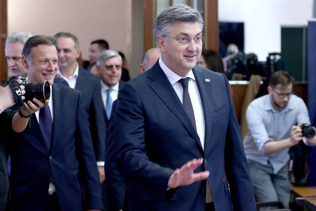 Zagreb: HDZ predao kandidature DIP-u