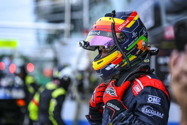 FOTO 24sata na utrci u Italiji. Pogledajte spektakl s hrvatskim vozačem za volanom Huracana