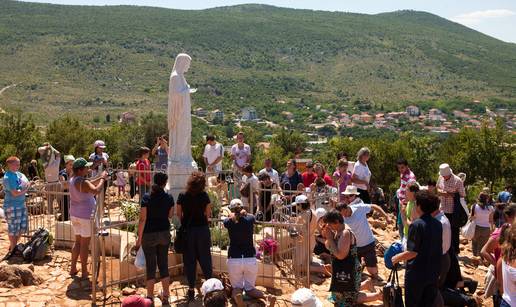Papa Franjo nije uslišao želje Hrvata: Proglasiti Stepinca svetim i priznati Međugorje