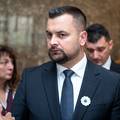 Sin vo&dstrok;e &scaron;trajka uskoro &cacute;e biti &scaron;ti&cacute;ena osoba, imat &cacute;e limuzinu, voza&ccaron;a i pla&cacute;u od 5500 eura