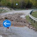 HAK upozorava: Ceste su vlažne i skliske, mogući su odroni