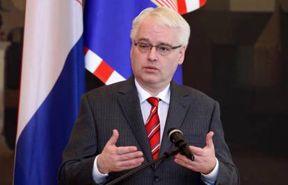 Josipović: Izbori za Europski parlament će biti 14. travnja