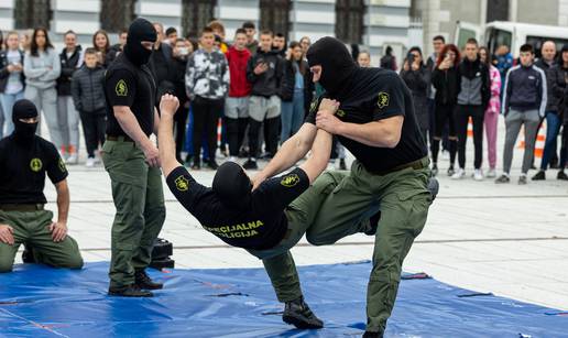 Osječki plavci: Poligon, oprema i pokazna vježba interventne policije zainteresirali mnoge