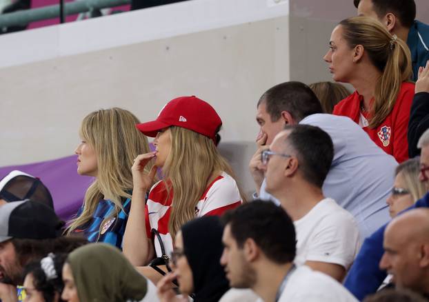 KATAR 2022 - Izabel Kovačić i Vanja Modrić bodrile svoje muževe na utakmici s Belgijom