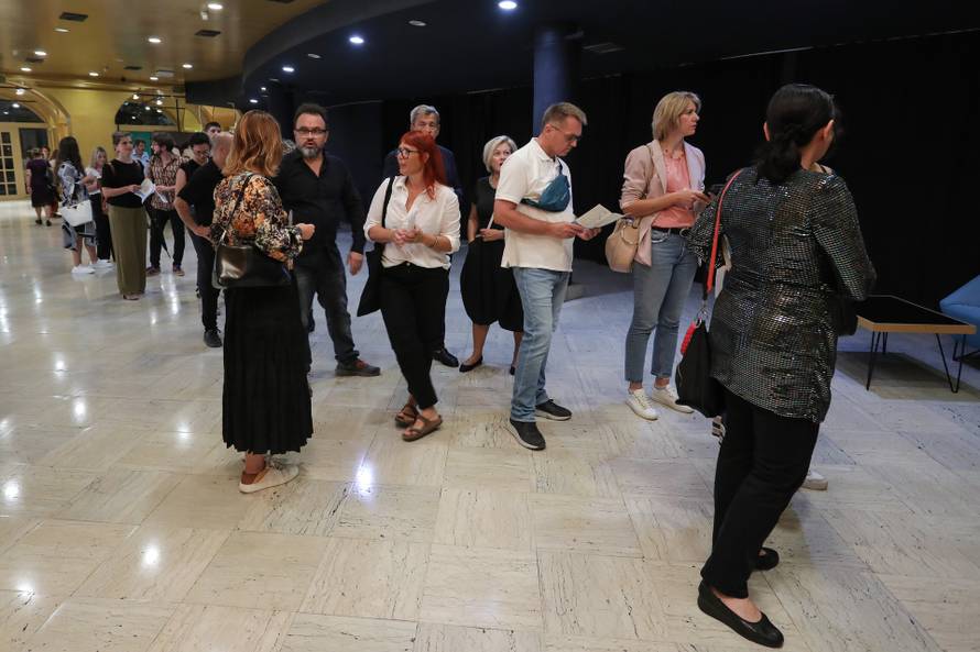 Zagreb: Otvaranje Festivala svjetske književnosti 2023. / "Razotkrivanje"