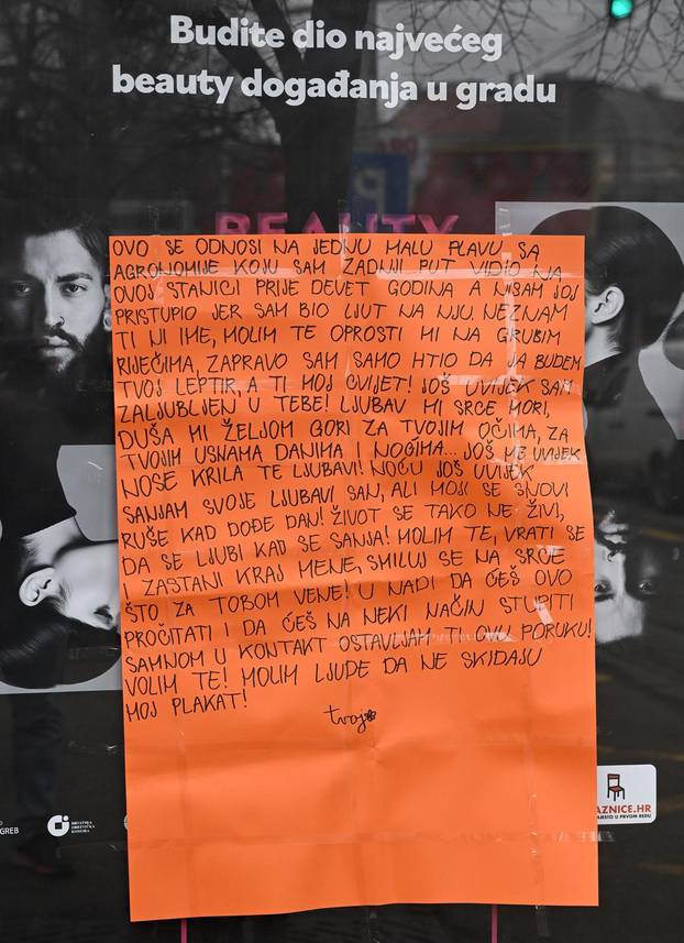 Zagreb: Ljubavna poruka na tramvajskoj stanici