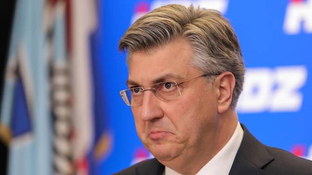 Zagreb: Andrej Plenović dao je izjavu medijima nakon sjednice Predsjedništva HDZ-a