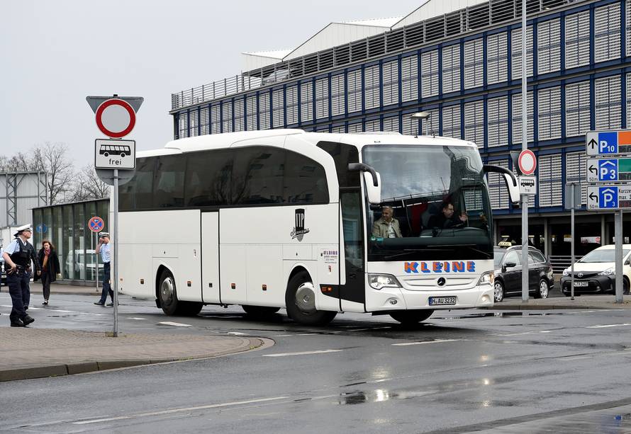 Prvi sirijski izbjeglice sletjeli u Njemačku, stigle su tri obitelji