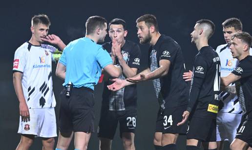 Navijači Vukovara: 'Imali ste ih, šteta'. 'Tadić bi mi zbog ovoga već u autobusu dobio otkaz'