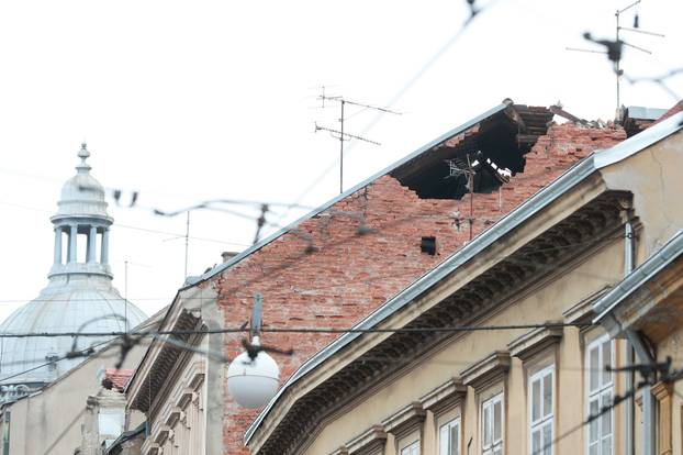 Nakon potresa u Zagrebu prijeti opasnost od urušavanja krovova i pročelja zgrada