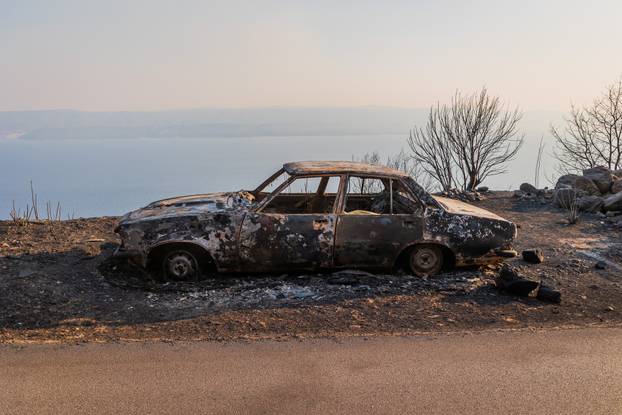 Posljedice katastrofalnog požara u mjestu Celina Staro Selo kod Omiša 