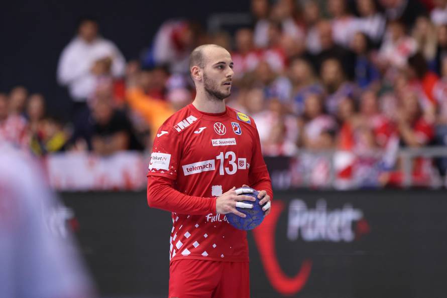 Osijek: Prijateljska utakmica između Hrvatske i Švicarske