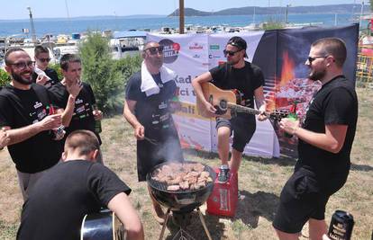 Prijavili se slučajno, osvojili vrhunski Chill&Grill party i odlično se proveli uz roštilj