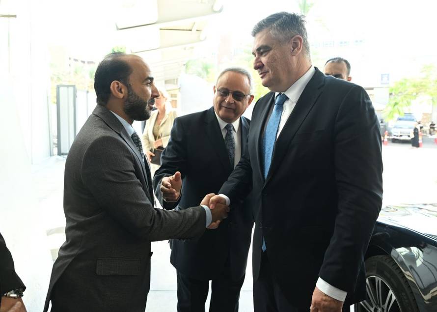 FOTO Zoran Milanović sa suprugom Sanjom u Egiptu: 'Naša suradnja nikad jača!'