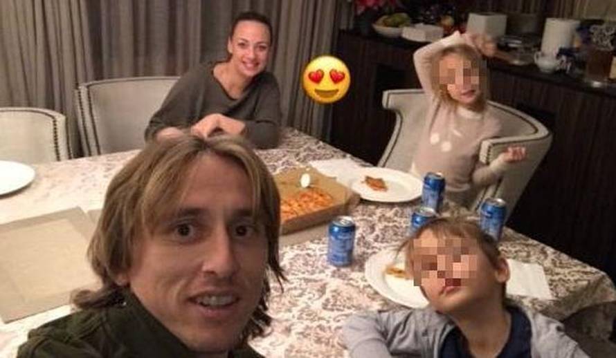 Španjolcima je platio porez: Nasreću, ostalo mu je za pizzu