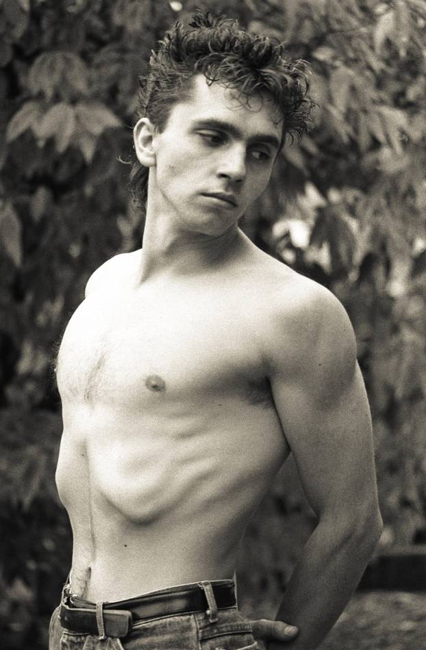 Mladi Mrle na nikad viđenim fotografijama: Ostao je jednako dlakav, slavni časopis ga odbio