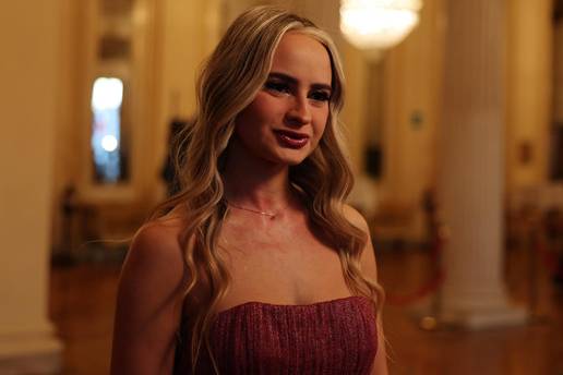 FOTO Ova je ljepotica ukrala svu pozornost uo&ccaron;i otvaranja Igara: Tu su i Kolinda, Ibrahimovi&cacute;...