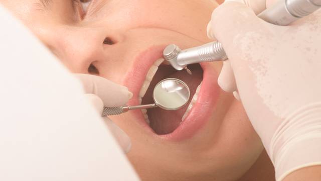 Bojite se ići zubaru? Stručnjak otkrio da je popodne manja bol