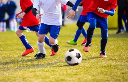 Ortopedi: Intenzivno bavljenje sportom može škoditi mladima