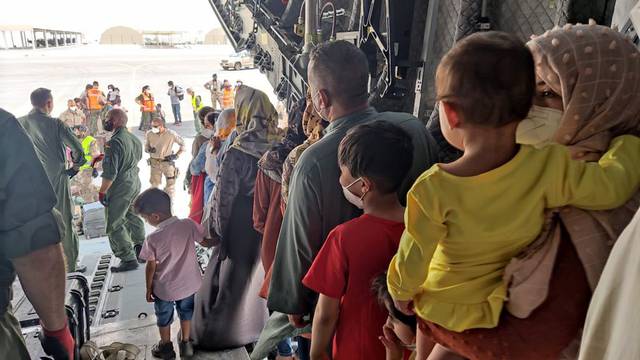 Evacuees from Afghanistan arrive in Dubai