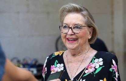 Evo kako je nastao hit 'Pamtim samo sretne dane': 'Kemal je navratio, a Arsen išao ubiti oko'