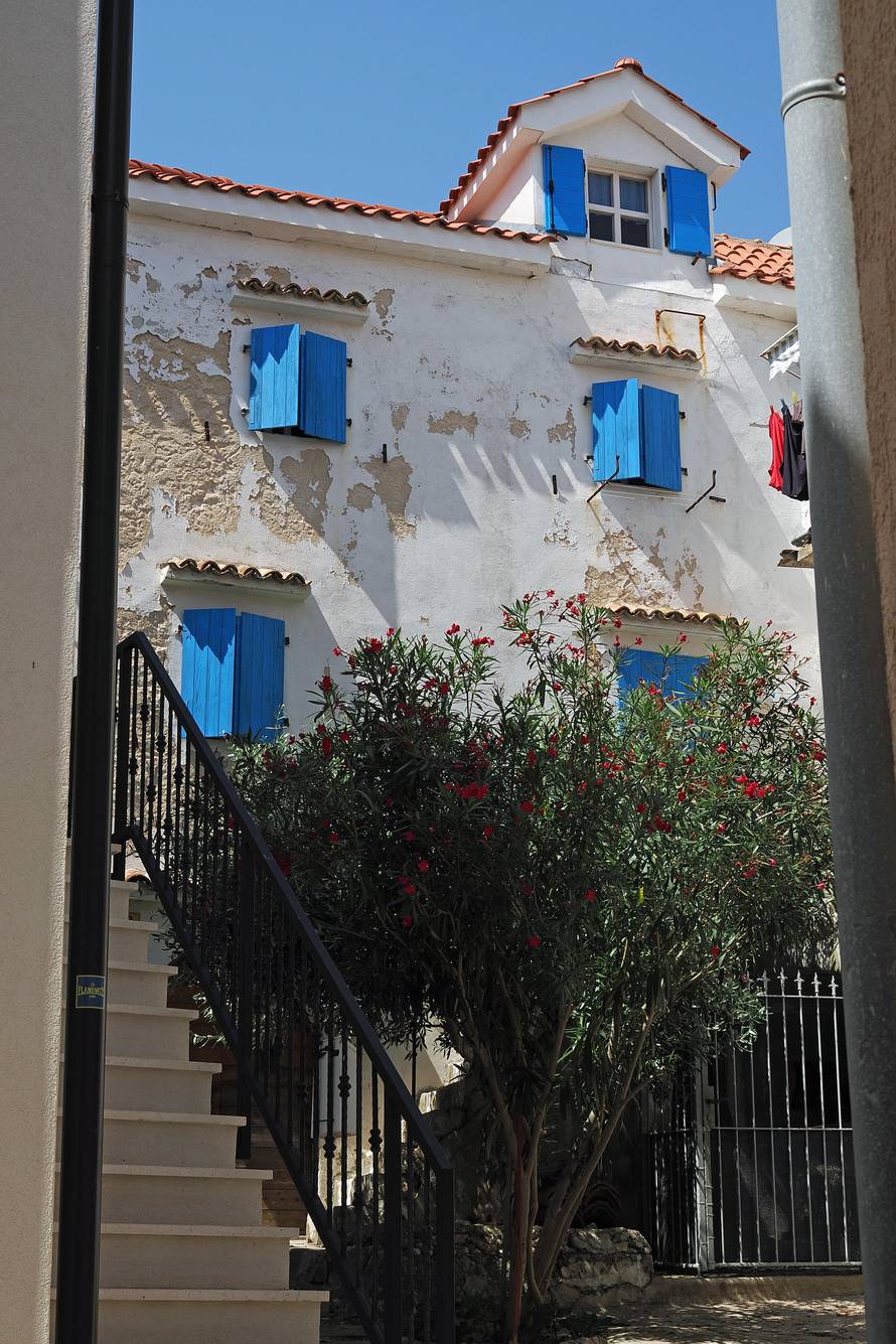 U Baškoj se uživa i ove jeseni