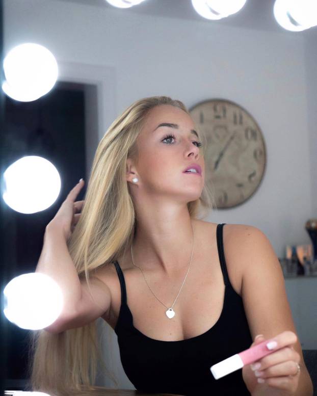 FOTO Playboy je kapetanici Njemačke nudio milijun dolara, odbila je. Tada je počeo pakao