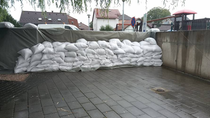 Rekordan vodostaj Mure, raste vodostaj Save u Rugvici. Drava ozbiljno prijeti dijelu Podravine