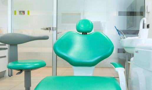 Koje su prednosti implantata u odnosu na proteze