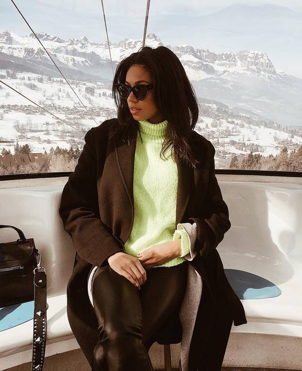 FOTO Bivša misica želi preuzeti Formulu 1: 'Cilj mi nije pobjeda'