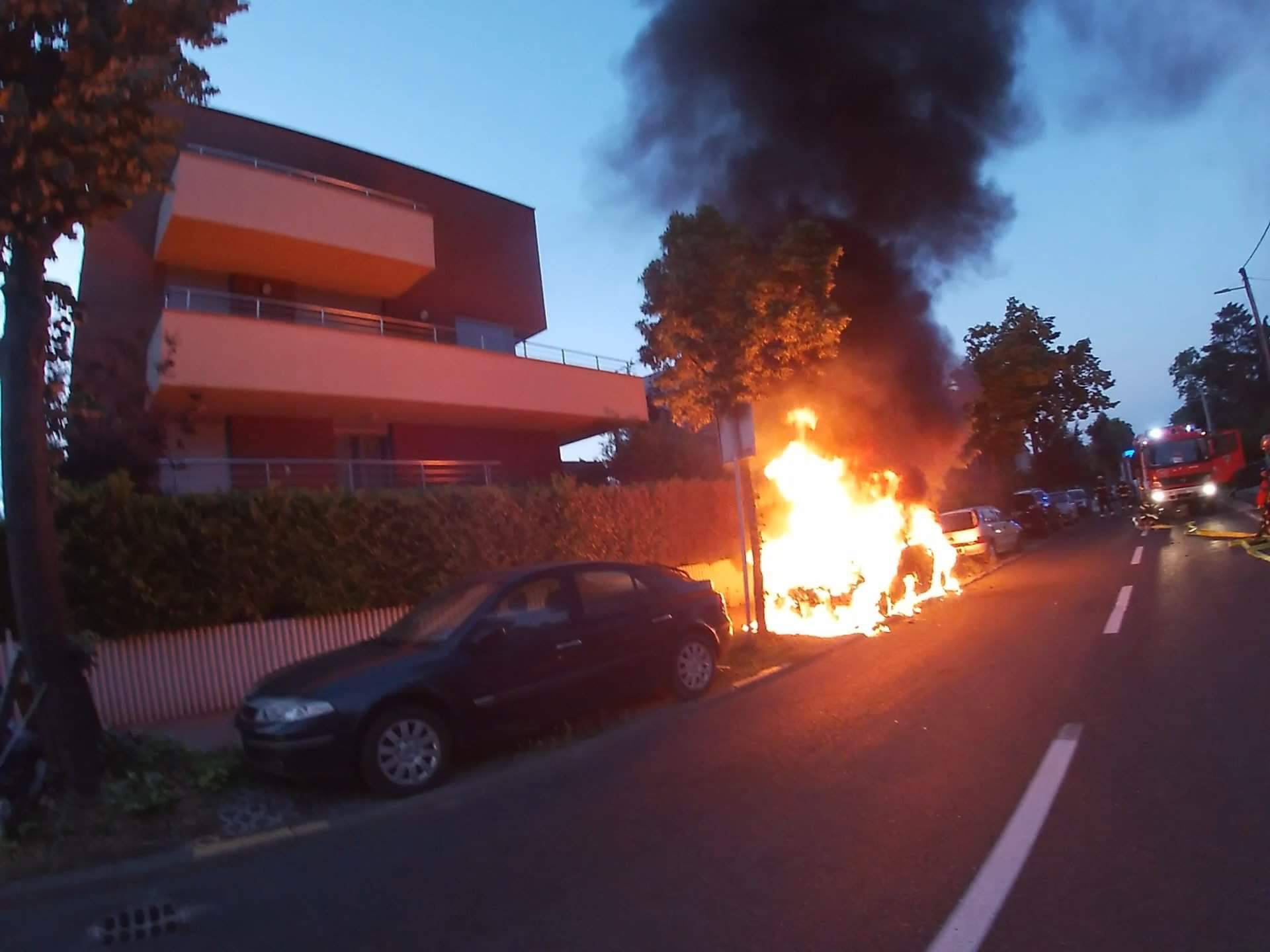 U Zagrebu je eksplodirao auto: 'Užas, mislili smo da je potres'