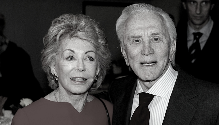 Umrla je Anne Douglas, Kirkova udovica i Michaelova pomajka