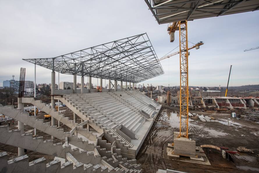 Radovi na novom stadionu osječkog prvoligaša na Pampasu u punom su jeku