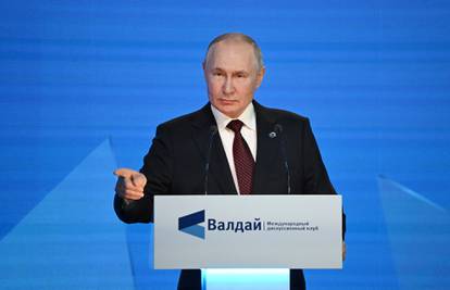 Vladimir Putin isključio grijanje u zatvorima usred zime 'Muče zatvorenike kako bi išli u rat'