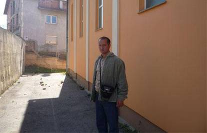 BiH: Huligani kamenovali crkvu te prijetili grafitom