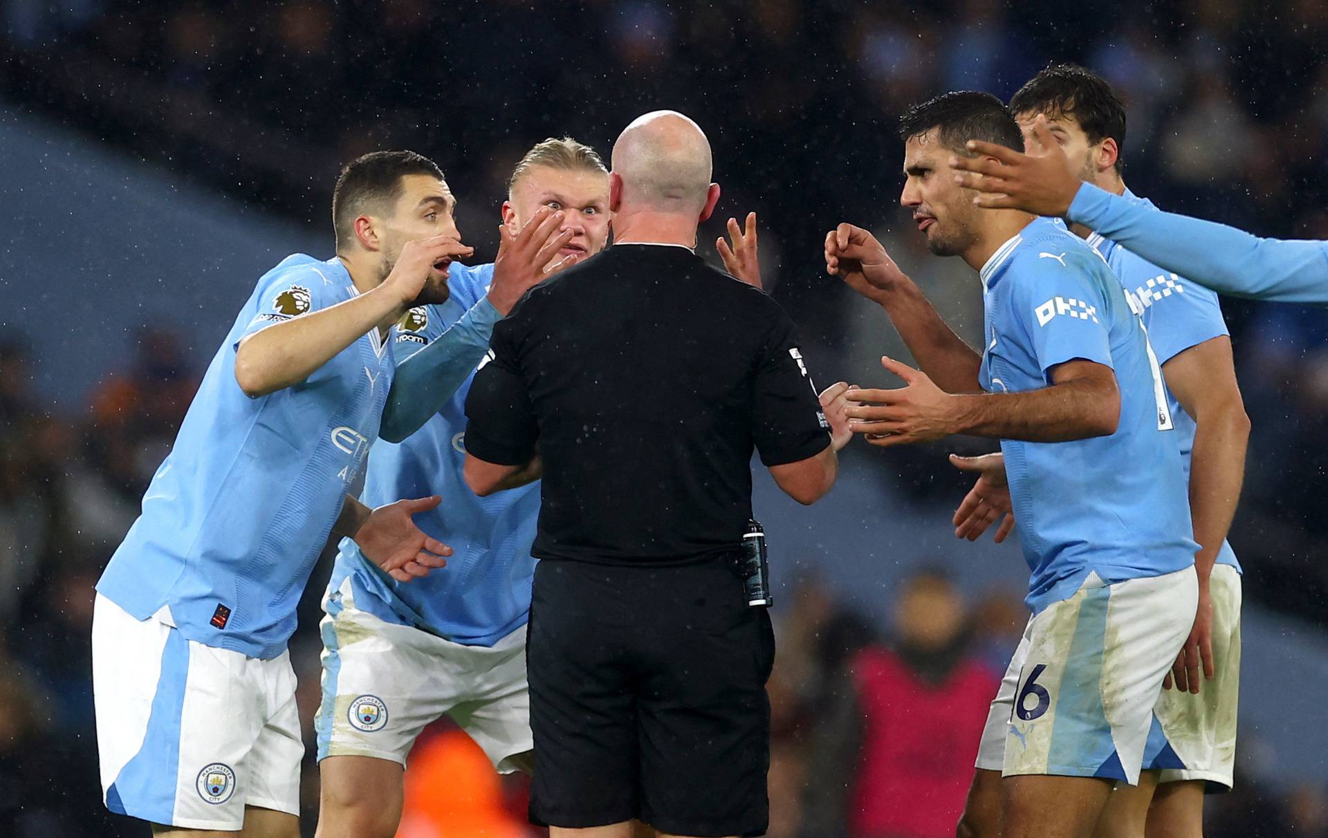 Premier League - Manchester City v Tottenham Hotspur